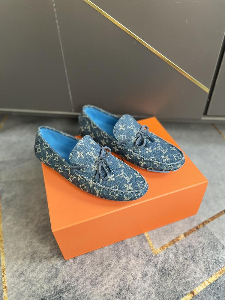 Louis Vuitton and Yasushi Kusama teamed up again to launch the LV x YK LV Driver Moccasin shoes in the second part of the collaboration series Monogr