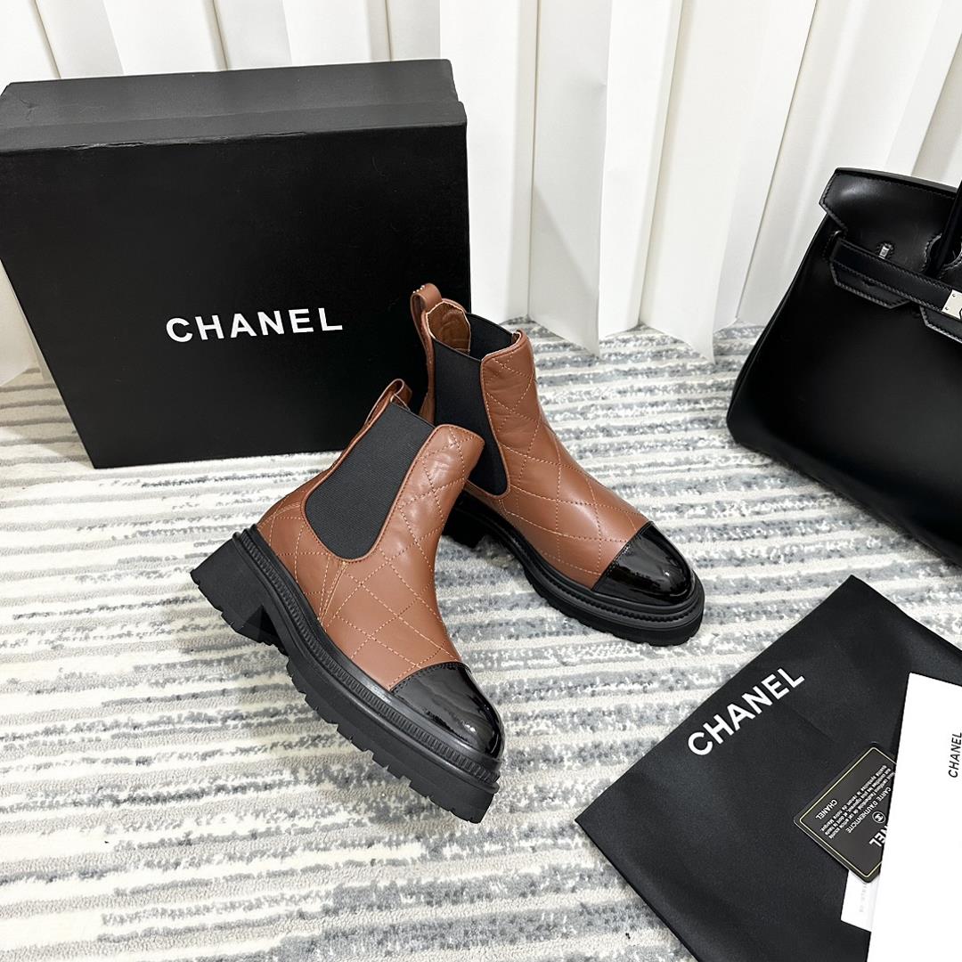 chanel fw23 new arrival 2023 AutumnWinter Lingge Chelsea Short Boot New ProductCalf leath