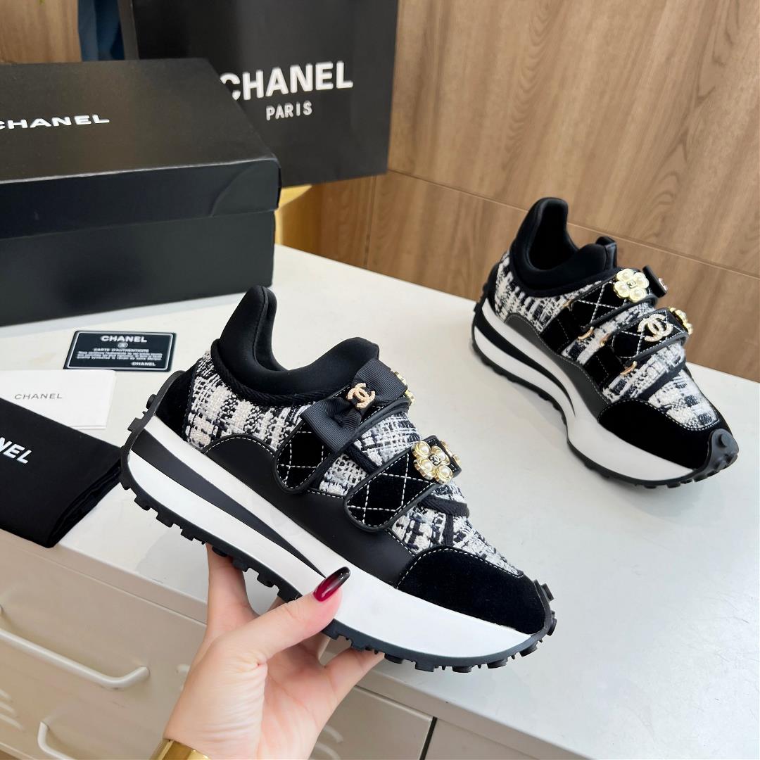 Chanel  new autumn and winter sports shoes are invincible beautiful and easy to wear Xiaoxiang spor