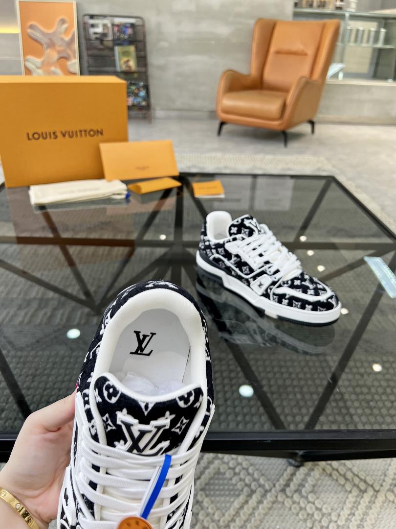 lv The top agent purchase of Lu Fried Street mens popular sports shoes is synchronized T