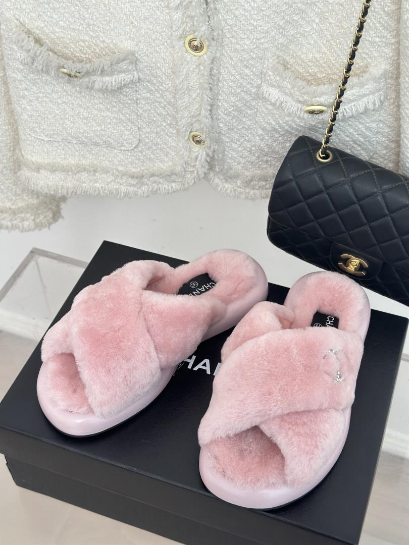 factory price chane xiaoxiang classic double c cross haired slippers to rush to wear a se