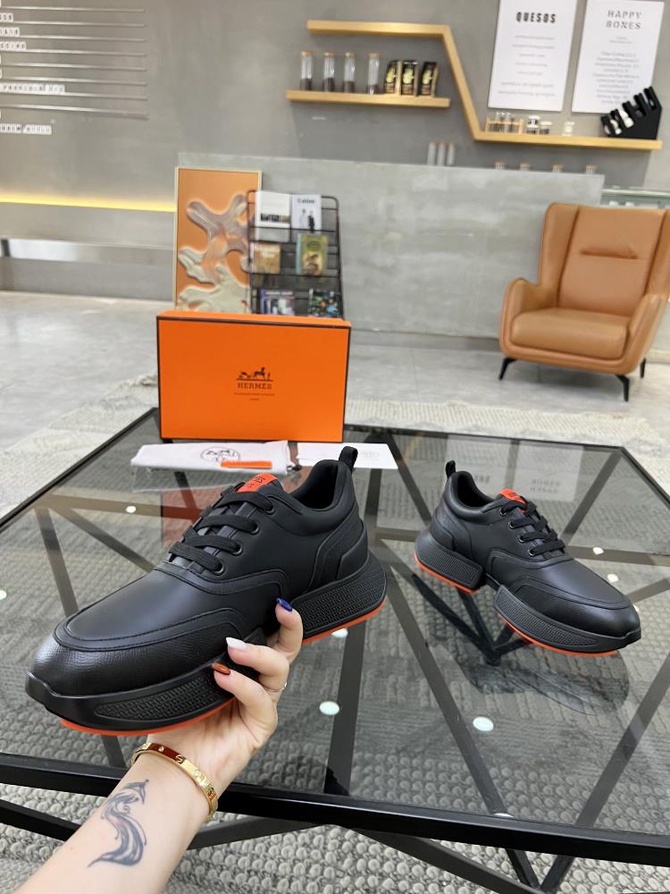 The new product of Hs top tier purchasing agent Aizao Street Mens God sports shoes has a