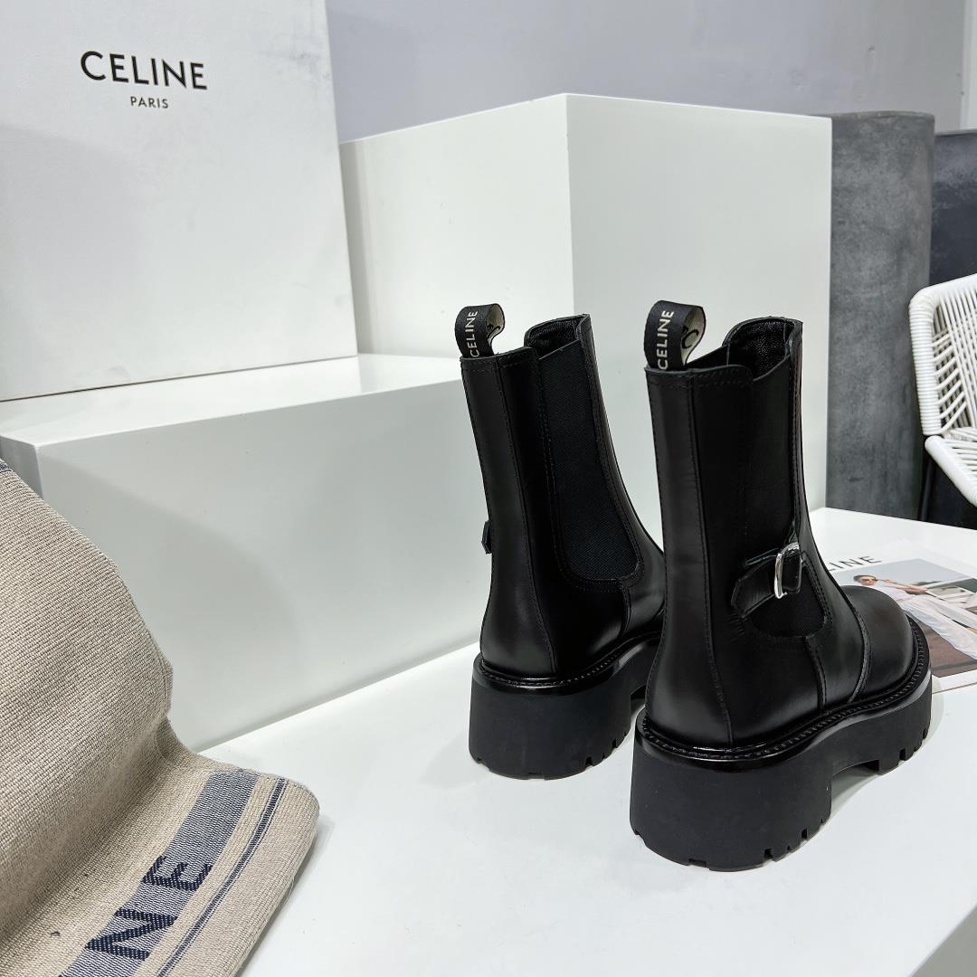 High quality celine Sailing 23 AutumnWinter counter latest Western denim style sponge cak