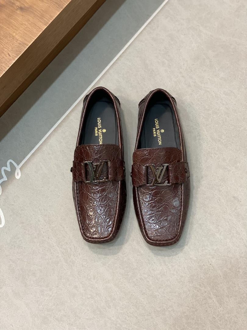 Louis Vuitton LUXEMBOURG SAMOTHRACE series of bean shoes made a remarkable debut on the spring and