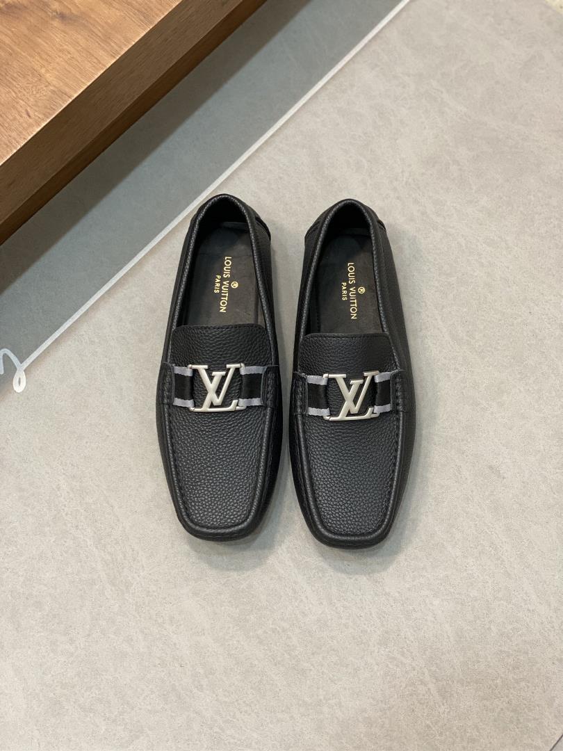 Louis Vuitton LUXEMBOURG SAMOTHRACE series of bean shoes made a remarkable debut on the spring and