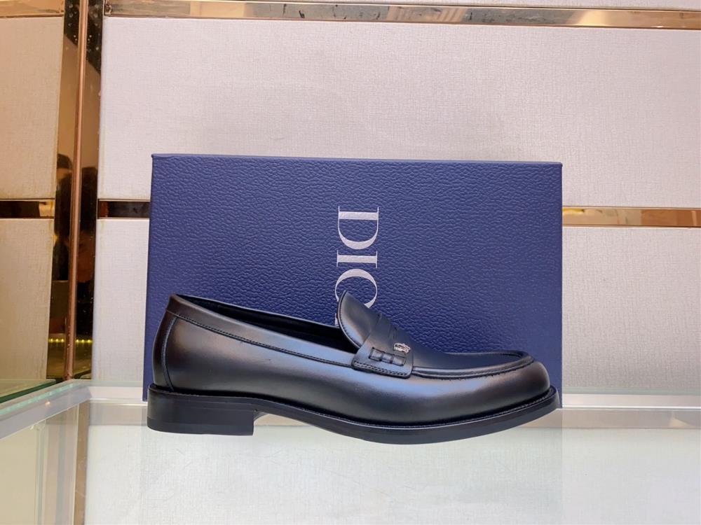 The official selling price of CD Homes new DIO TIMELESS Lefu shoes is RMB 8400 This Lefu