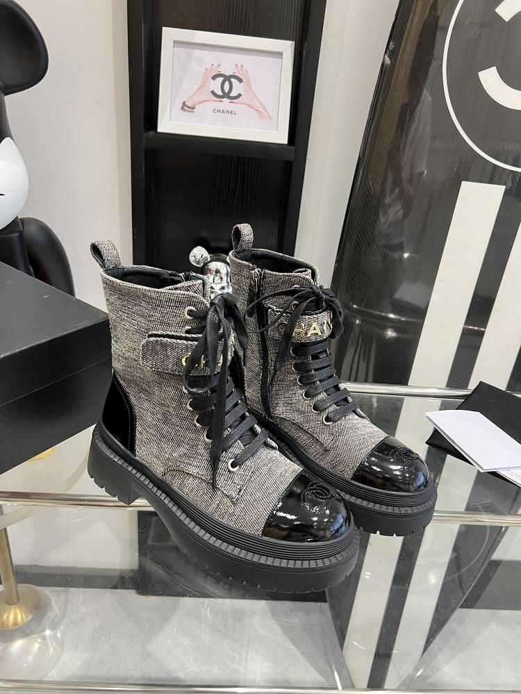 purchasing level 23ss Chanel new autumn and winter short boots high version shipped with heavy industry to create fashionable styles Little Red Boo