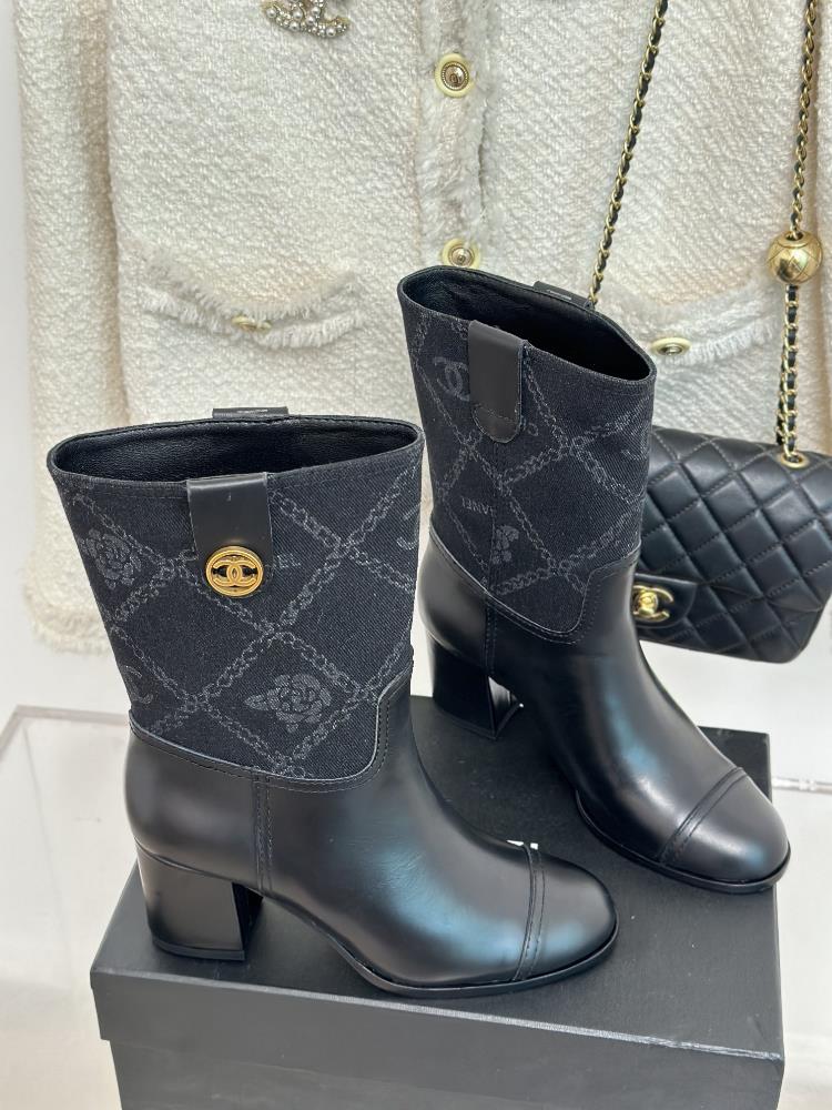 Factory priced short boots  long boots CHANEl 23s Autumn and WinterNew collection of thick