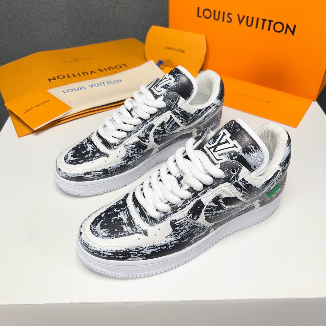 The new lvAF1 Dreamy Co branded Air Force One highend mens sports and leisure shoesOriginal impo