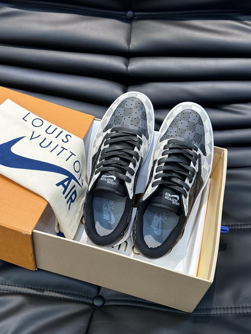 L The V X nike co branded low top casual sports shoes are meticulously crafted from the o