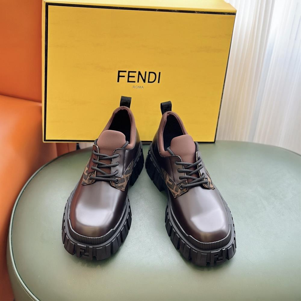 FENDi cowhide and bare bootsLace up and bare boots black cowhide suede material Decorate with gray black and coffee FF jacquard fabric details E