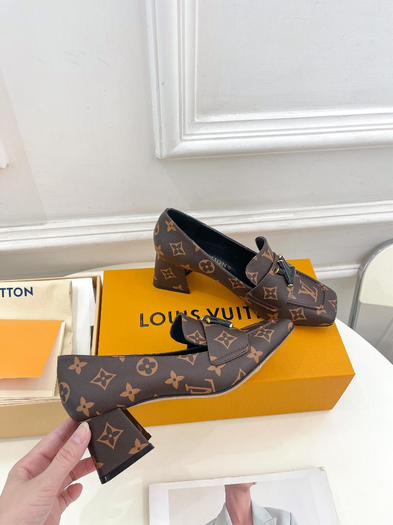 lv louis vuitton 2023 early spring new top version counter the lost counter focusing on th