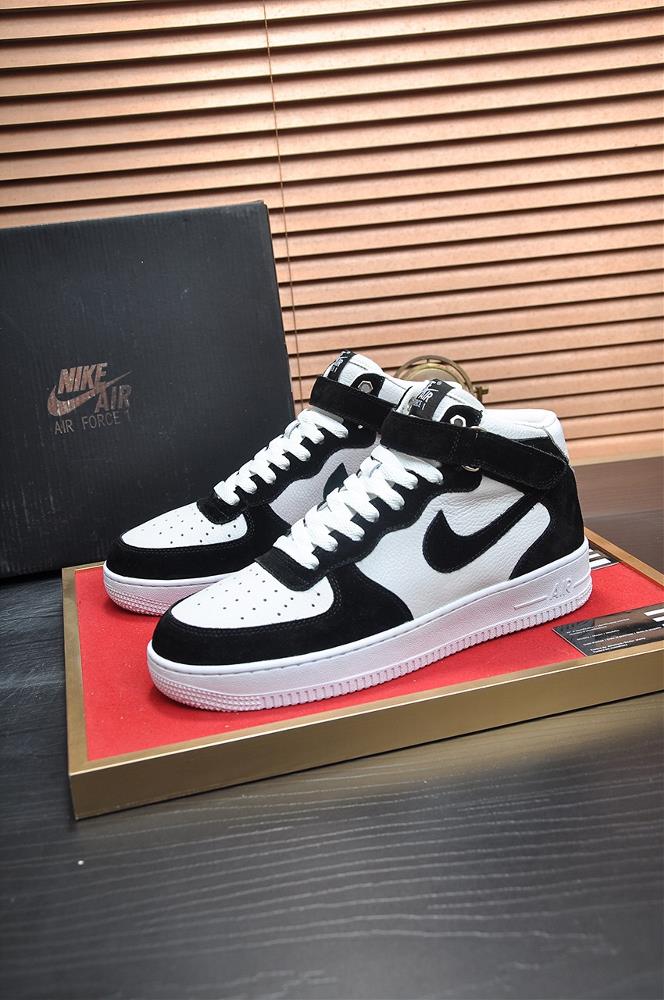 The Nike Air Force 1 Plus Maoli Couples Air Force One High Top Low Top Full Series Sports Board Shoes are made of specially supplied NAPPA leather ma