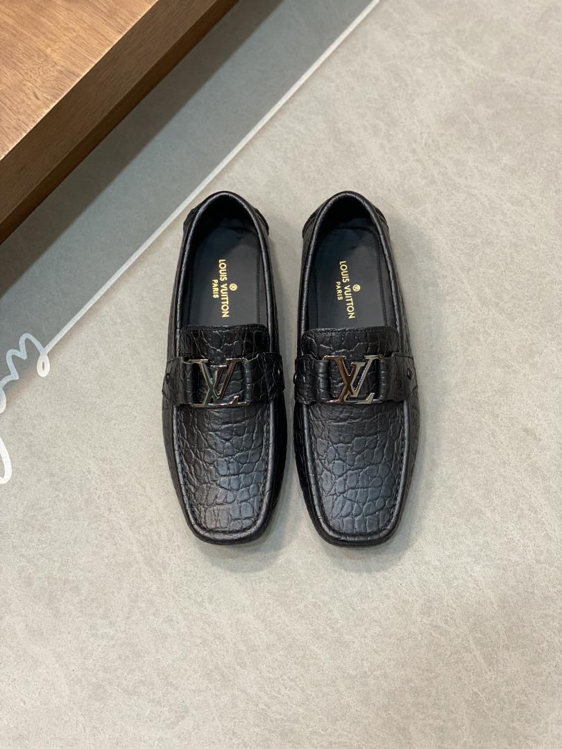 Louis Vuitton LUXEMBOURG SAMOTHRACE series of bean shoes made a remarkable debut on the spring and