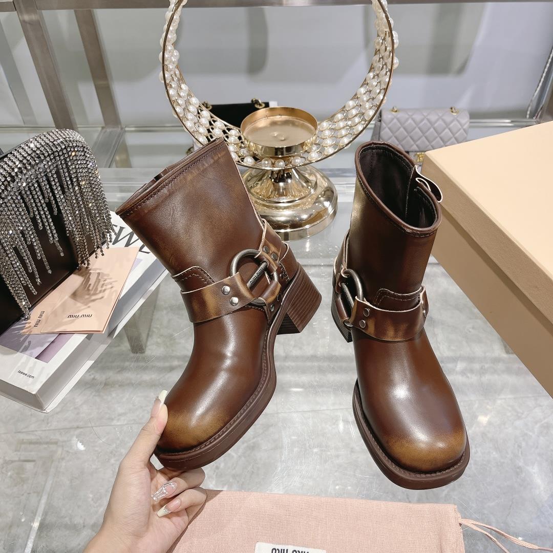 Factory mimiu 2023 Autumn and Winter New Product Limited Quantity Lock Short Boots Popular