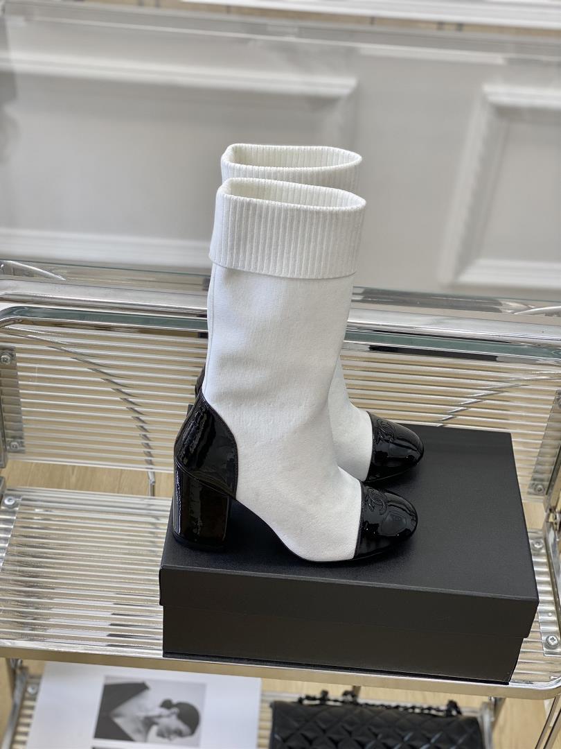 Chanel New Sock BootsThese socks and boots really look good at first glance8cm put on a whole 