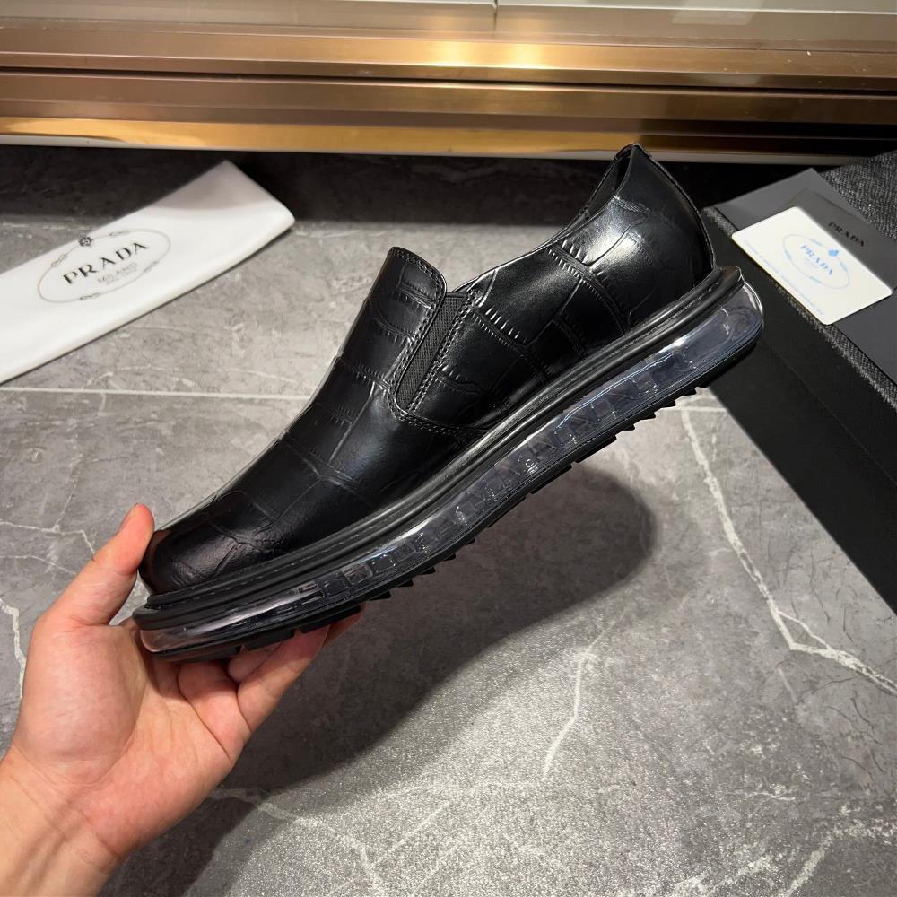 prada Chelsea Mens Shoe Super A Goods This Chelsea shoe is equipped with an air cushione