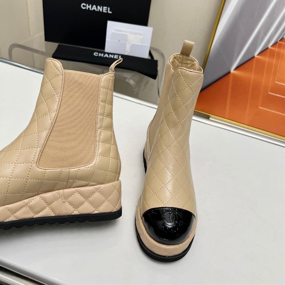 Factory price CHANEL Chanel 23ss Autumn and Winter New Original 11 Retro Short Boots feat