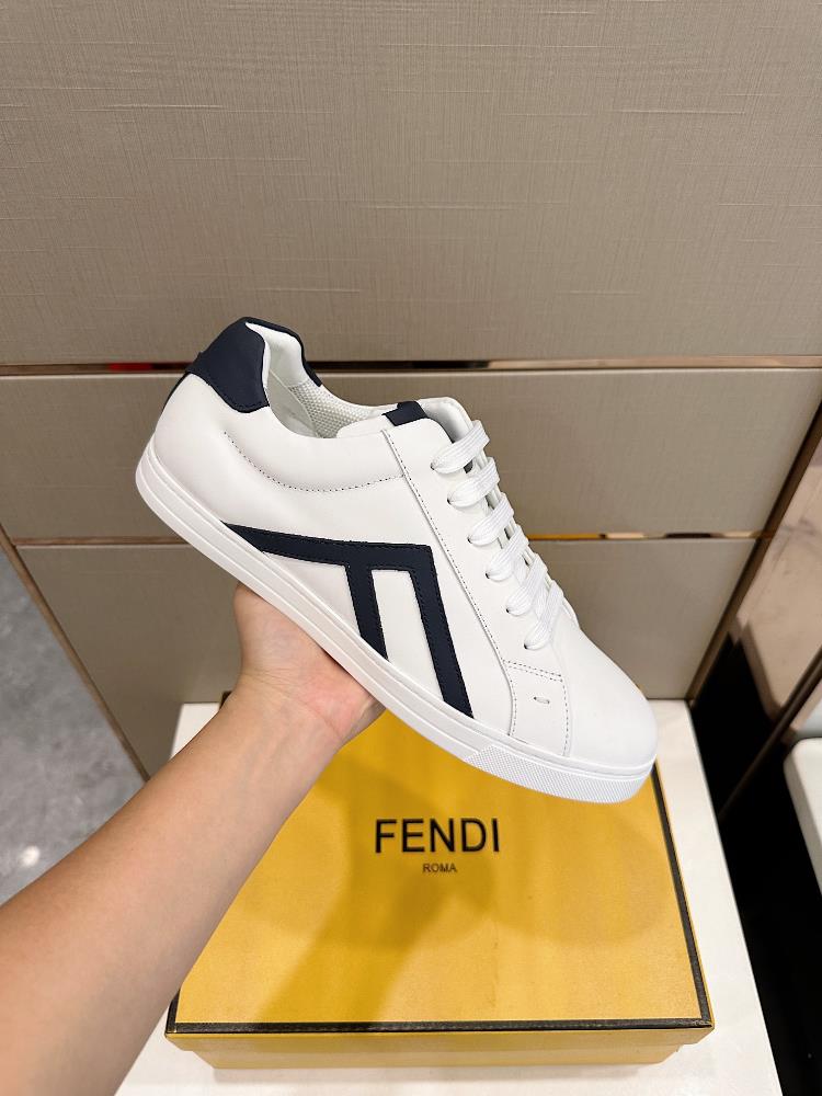 Fendi Mens Sports Shoe Top EditionIn the corner there are no restrictions on expression