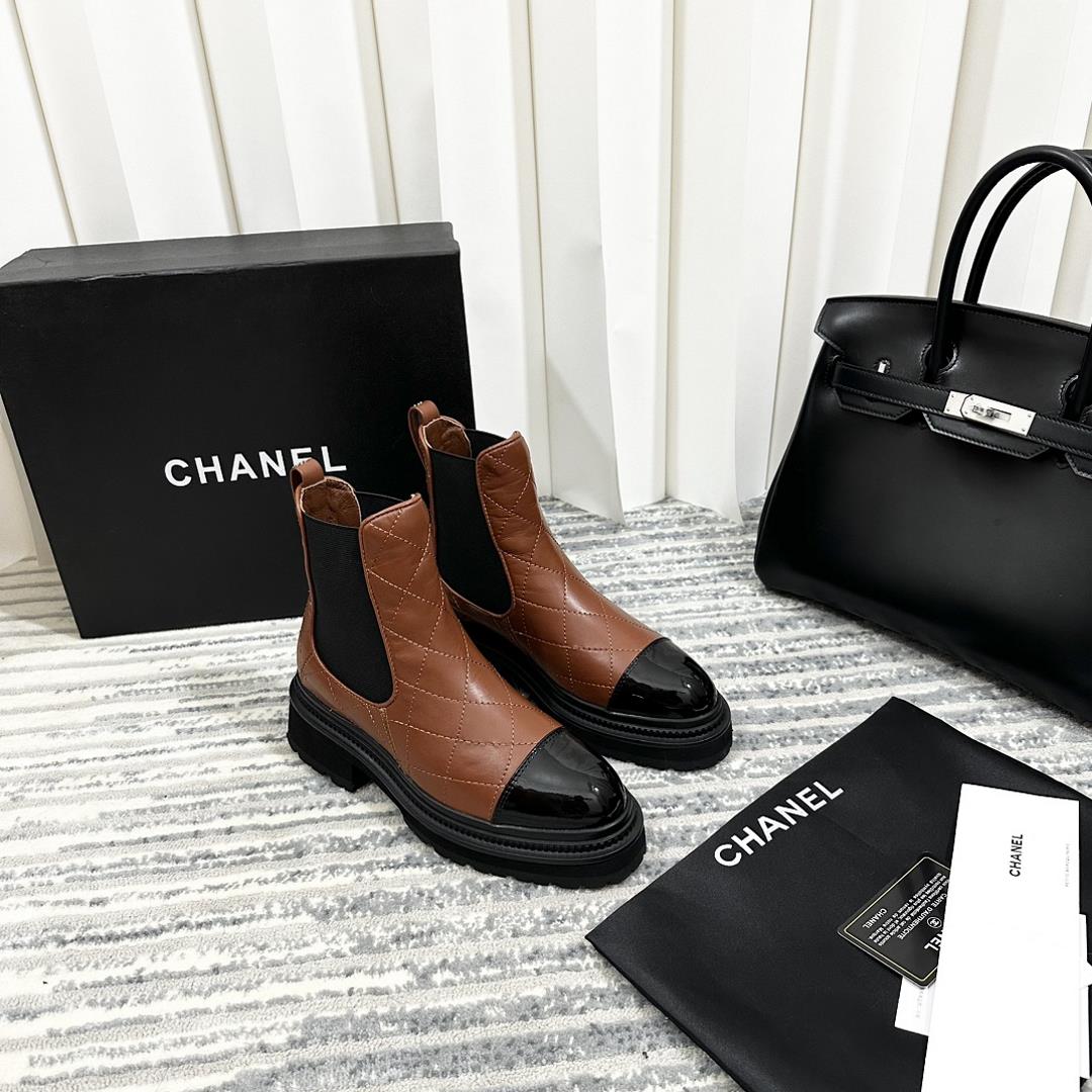 chanel fw23 new arrival 2023 AutumnWinter Lingge Chelsea Short Boot New ProductCalf leather painted