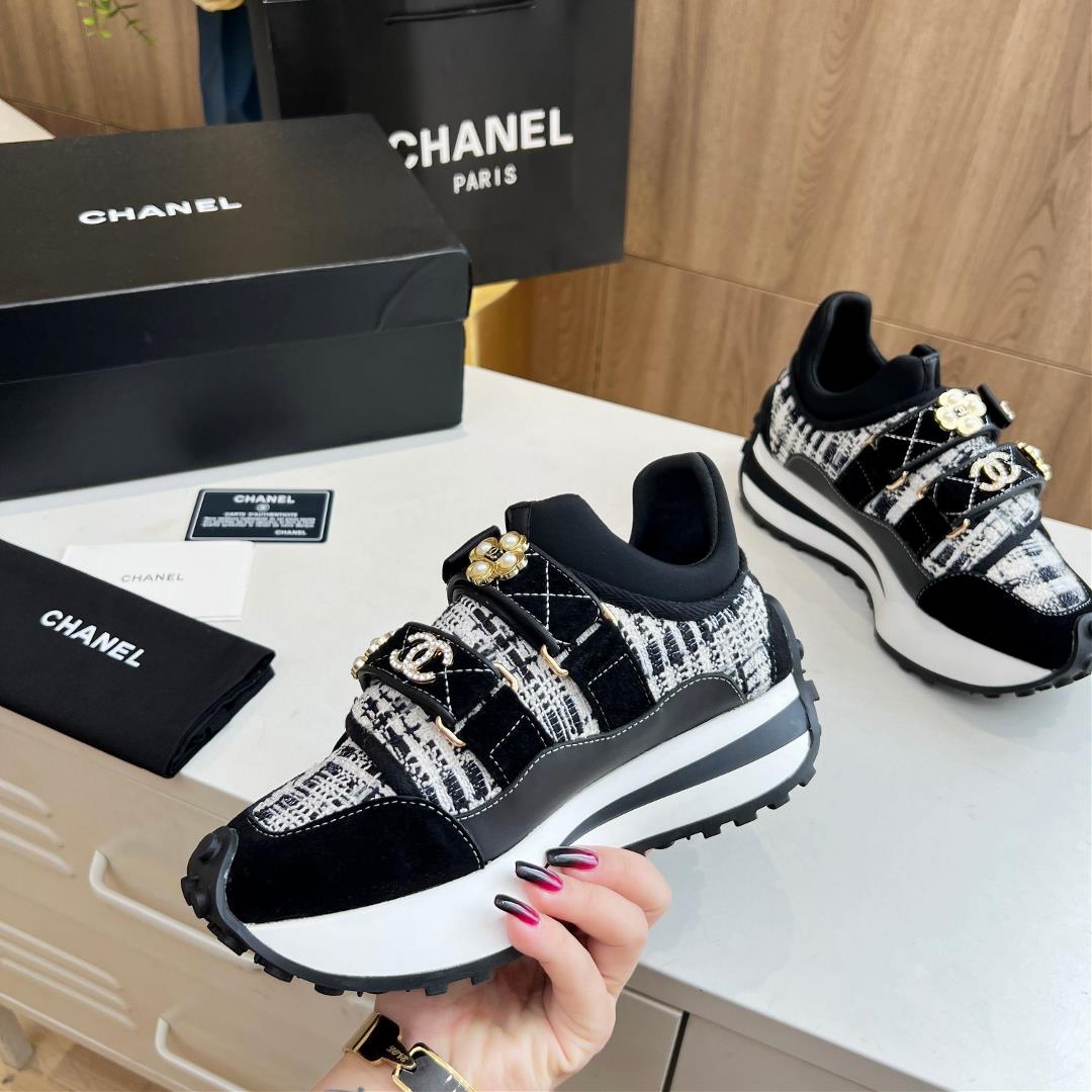 Chanel  new autumn and winter sports shoes are invincible beautiful and easy to wear Xiao