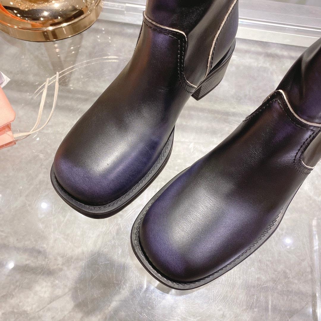 Factory produced  autumn and winter new product new color limited edition high boots miu