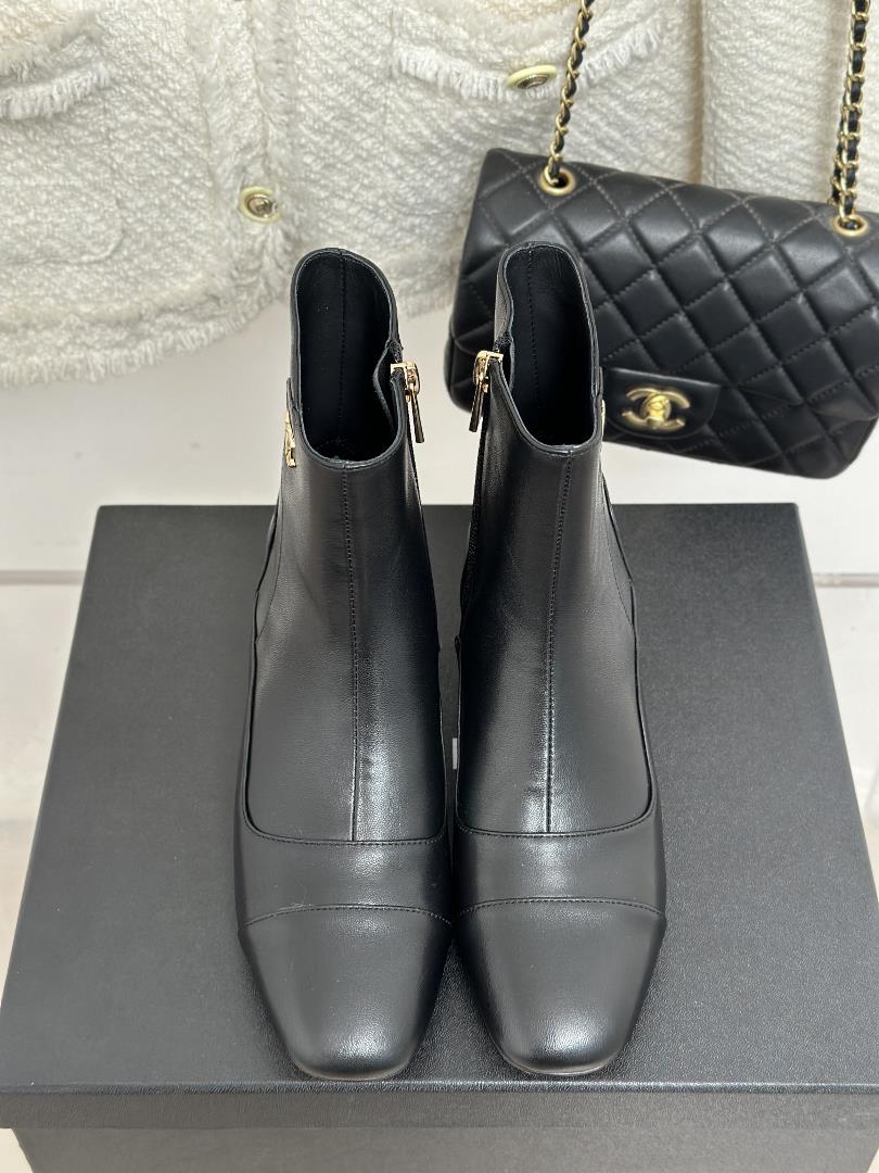 factory price chane xiaoxiang classic double c autumn and winter new product thick heel bo