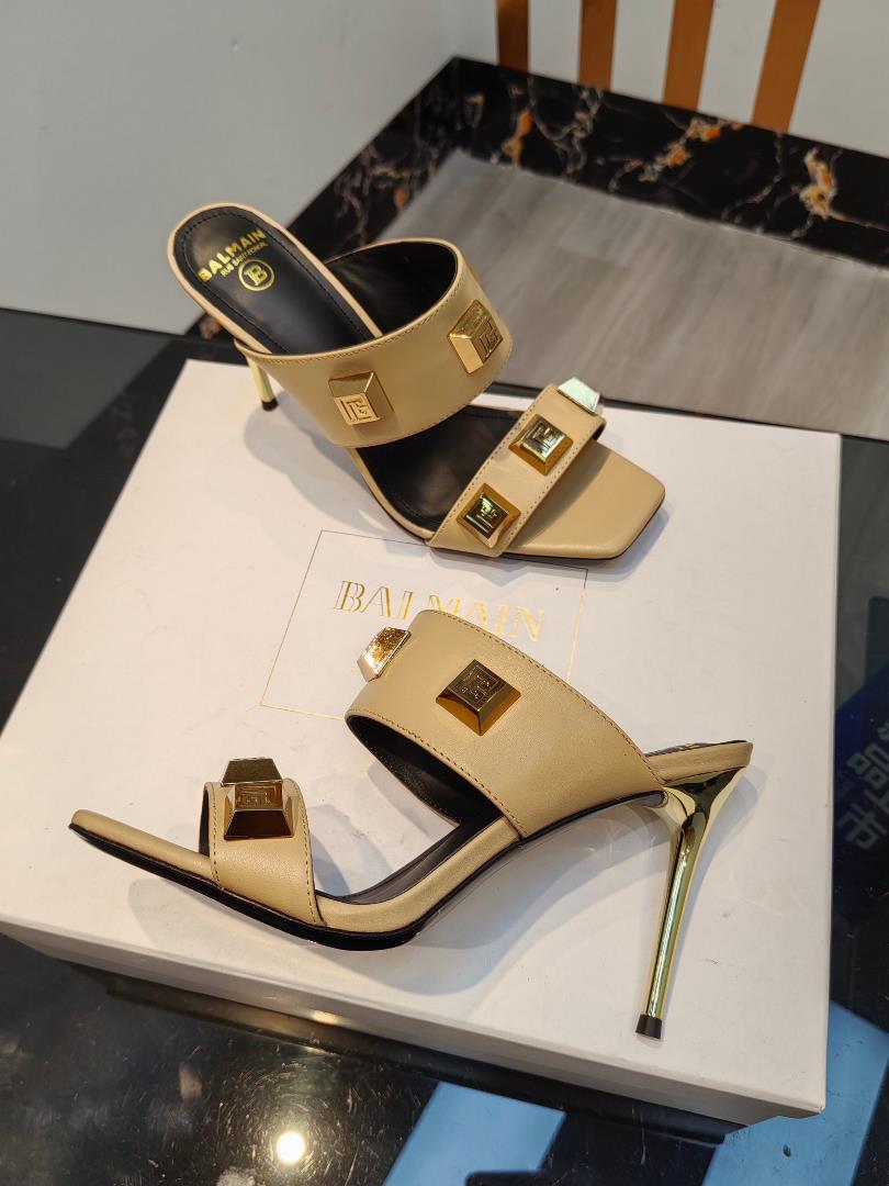 Balmans latest runway high heeled slippers for springsummerThe brand Balman was founded by Fre