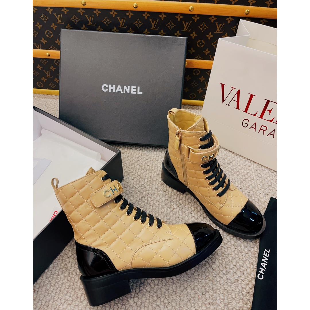 Latest Martin Boot Collection The top tier show series Chanel Xiaoxiang a new autumn and