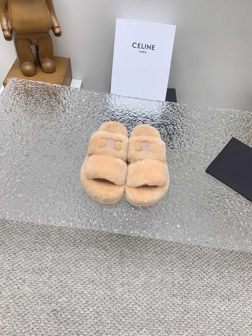 Sailin Celines classic wool slippers are made of carefully selected cut pastry wool material with