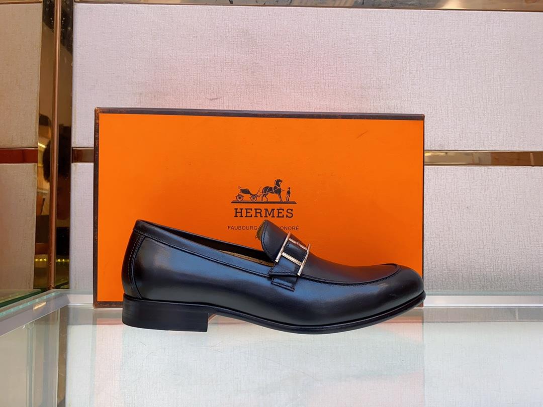 The latest Slipon shoe of Hemes Family Love Horse leather outsoleThe elegant gentleman st