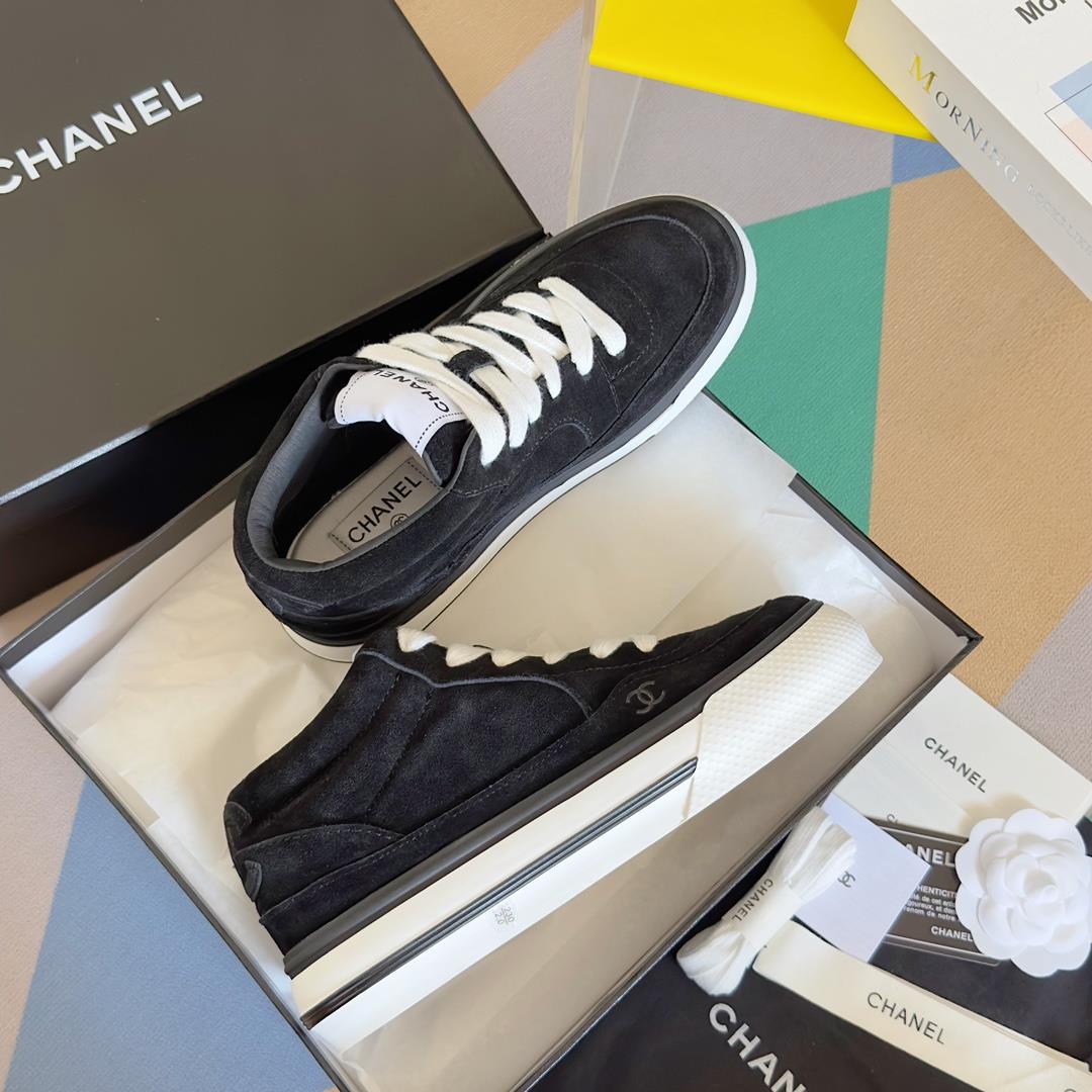 Top version Chanel Chanel 23B Panda Color Sneaker Xiaoxiang Casual Sports Shoes Thick Sole