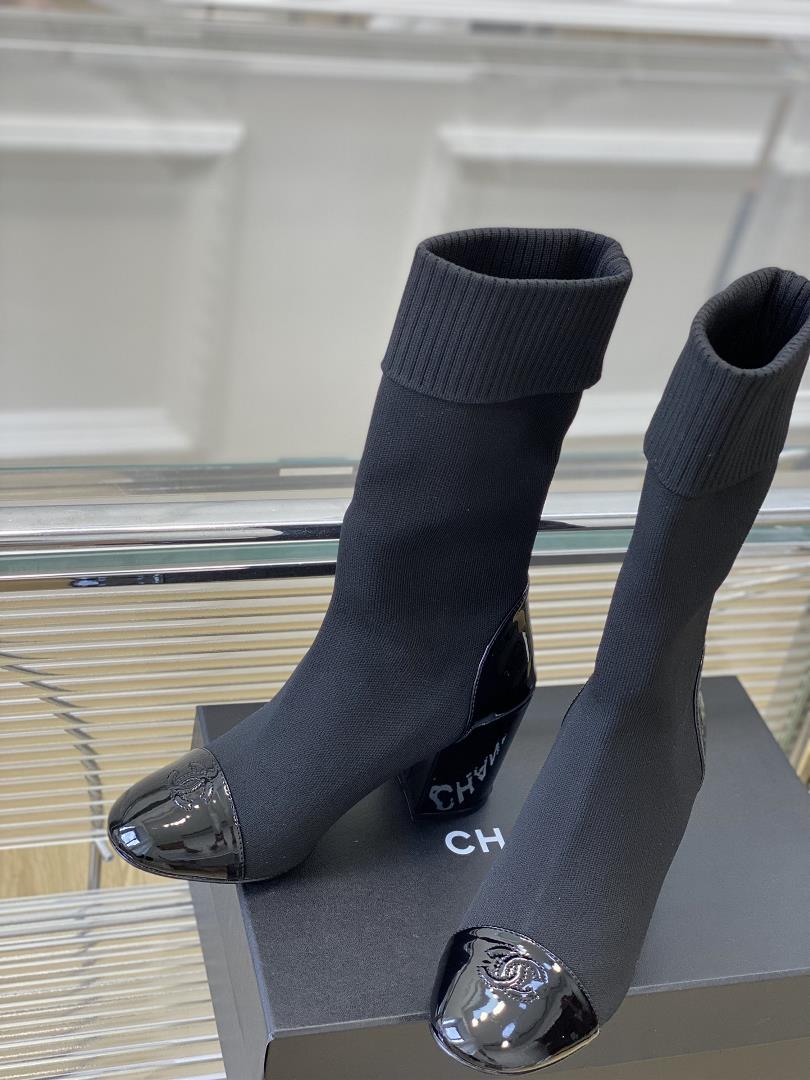 Chanel New Sock BootsThese socks and boots really look good at first glance8cm put on a whole 