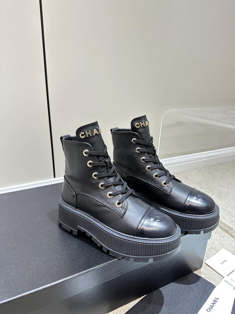 chanel lychee patterned motorcycle boots new motorcycle boots are made of imported lychee