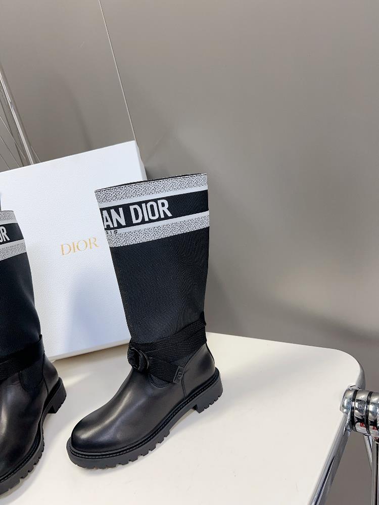 Dior Classic Autumn and Winter Knight Boots featuring numerous celebrities internet cele