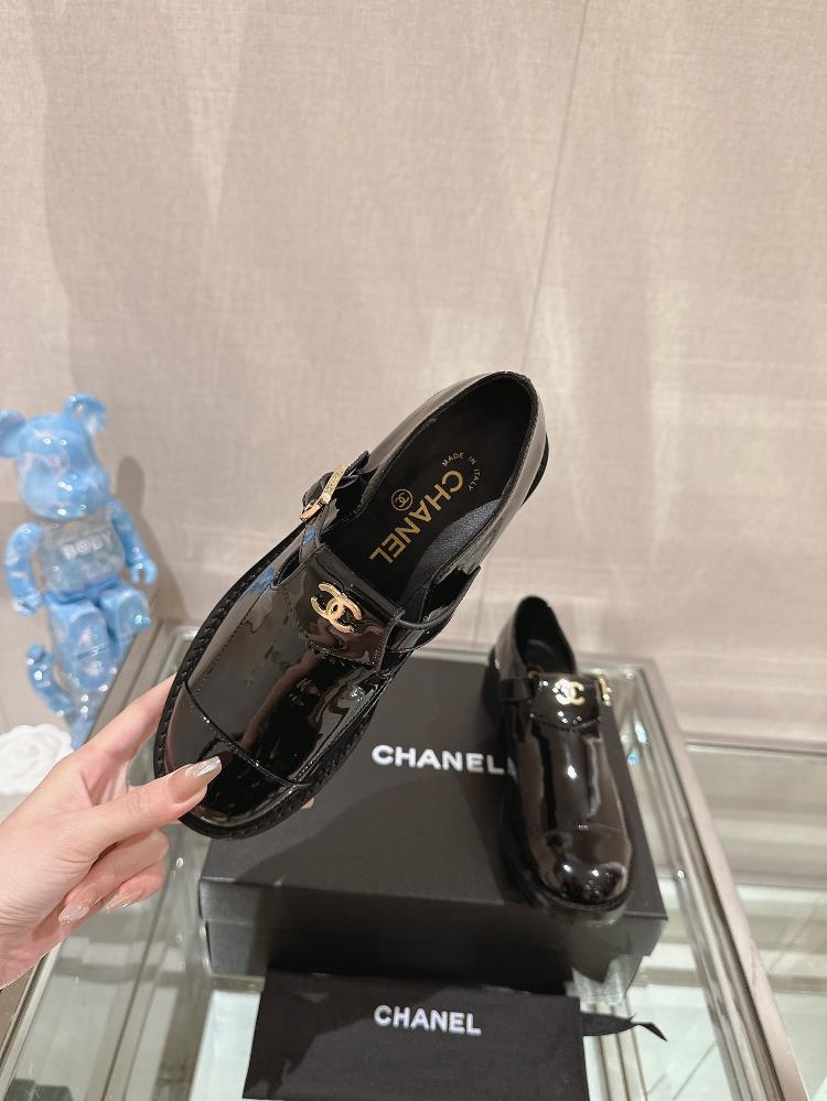 Chanel 23S Little Fragrance Mary Jane Single Shoes Thick Heel Doll ShoesI havent paid att