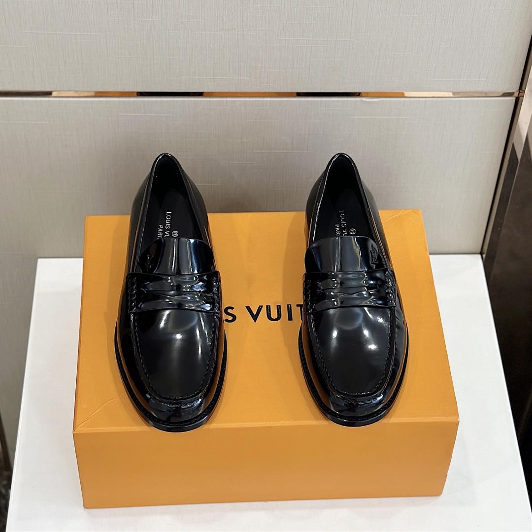 lv Family Major Handmade Lefon Shoes Leather Outsole in 2023 Fusion Lacquered Calf Leather And Handm