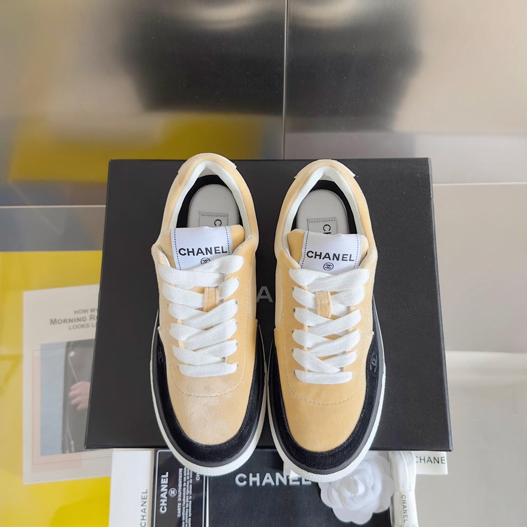 Top level version Low Help Chanel Chanel 23B Panda Color Sneaker Xiaoxiang Casual Sports S