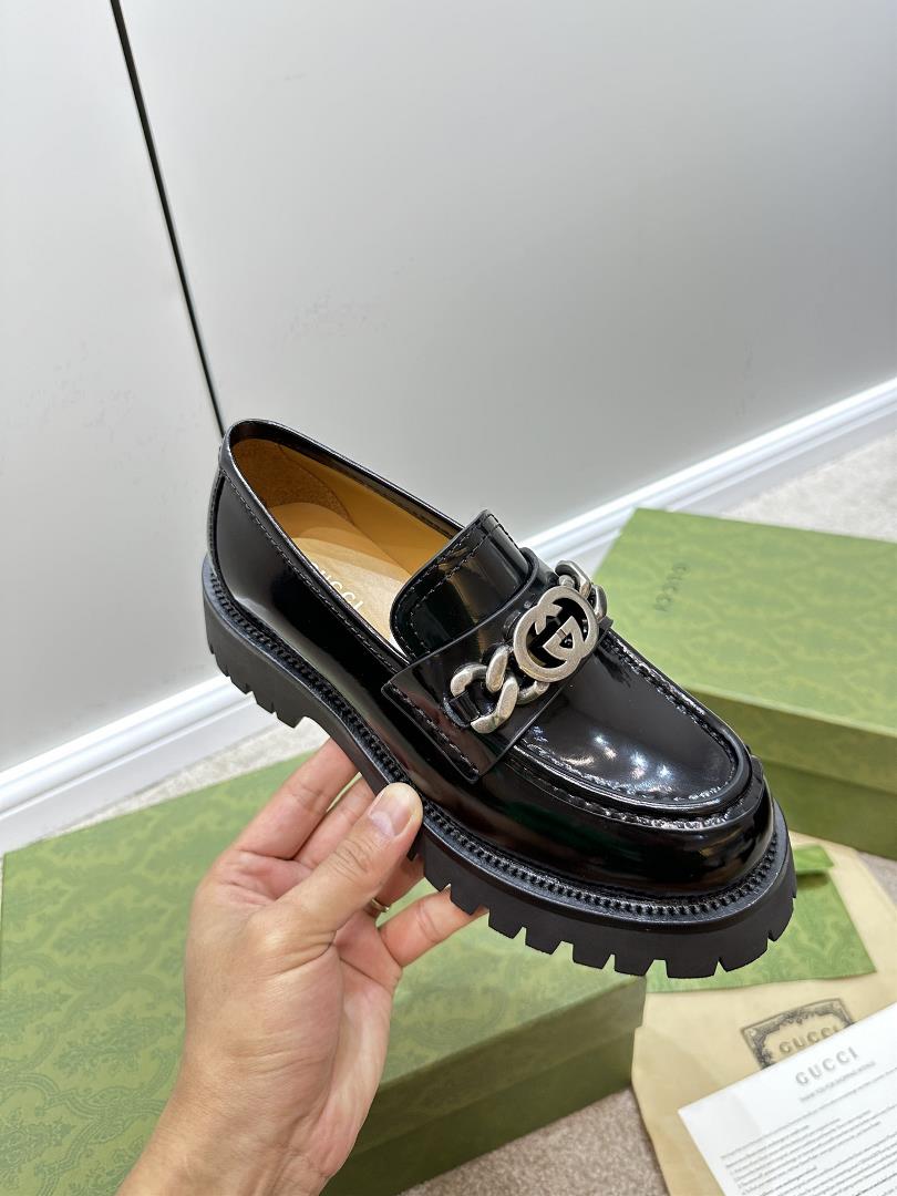 Gucci New Slipon shoeThe highend version recommends the most beautiful single shoe that instan