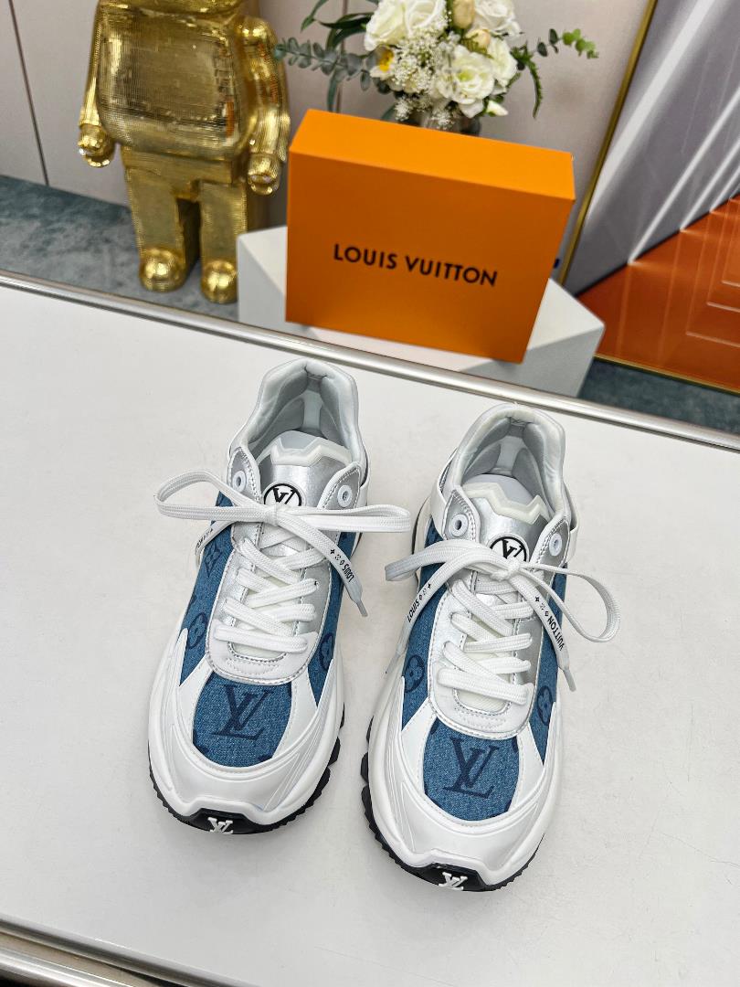 the official website counter is made of 11 major net red stars take the show lv louis vuitton run