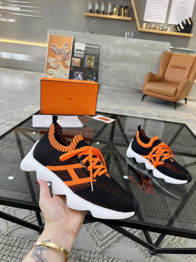 The new product of Hs top tier purchasing agent Aizao Street Mens God casual sports shoe