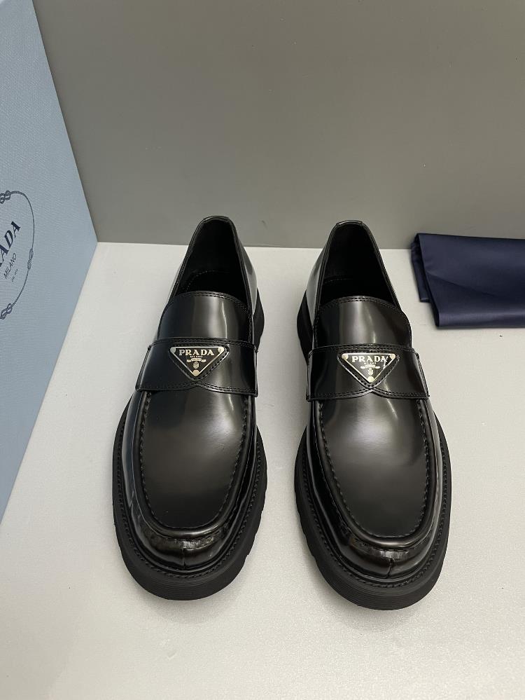 Prada Mens Formal Leather Shoes A Timeless Retro Design