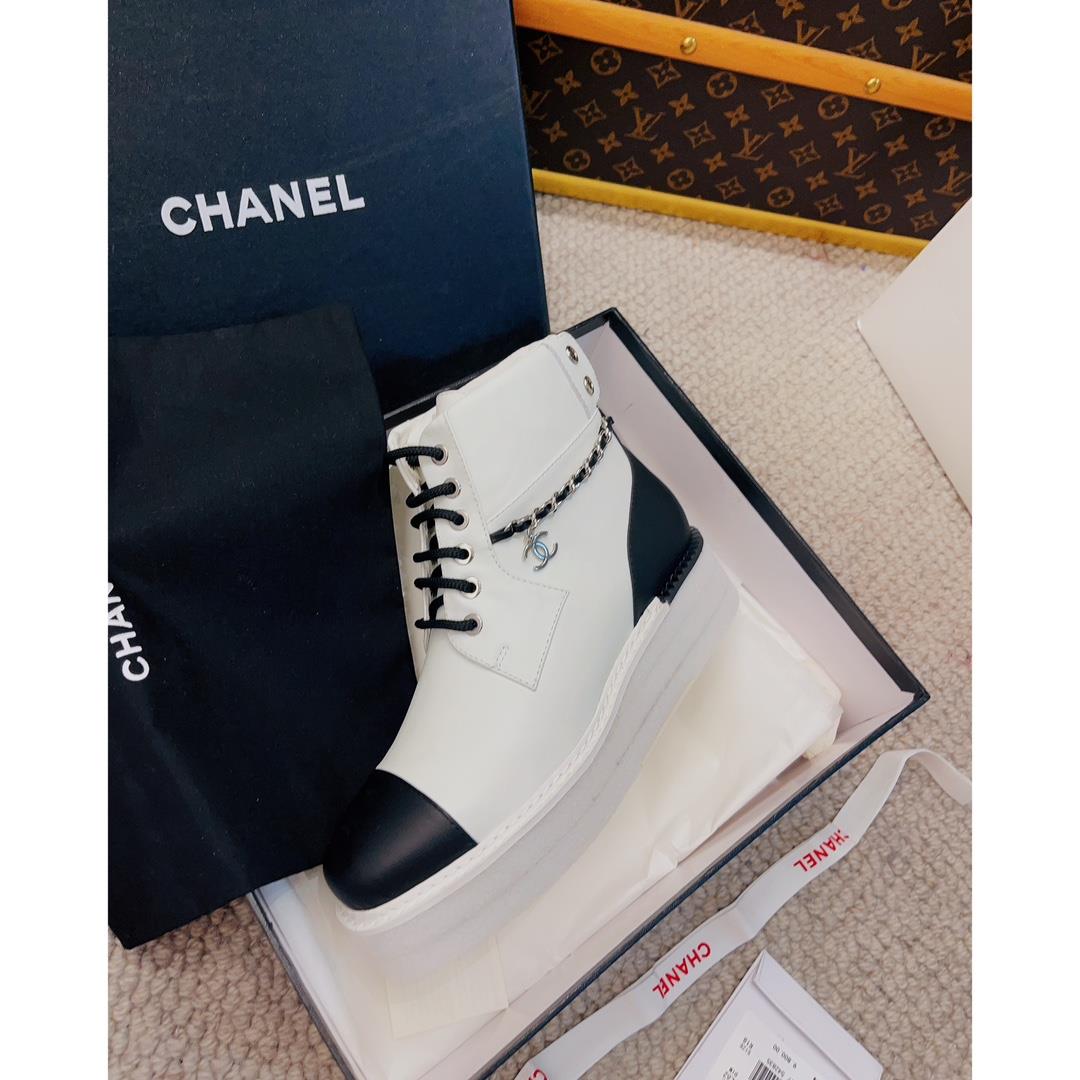 Chanel Exclusive New Short Boot New soft imported lambskin on the new modelOriginal mold h