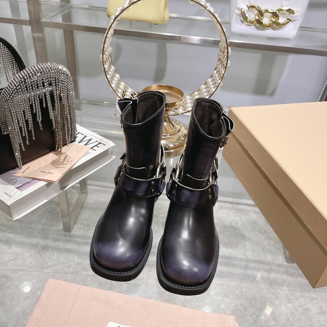 Factory mimiu 2023 Autumn and Winter New Product Limited Quantity Lock Short Boots Popular Boots Miu