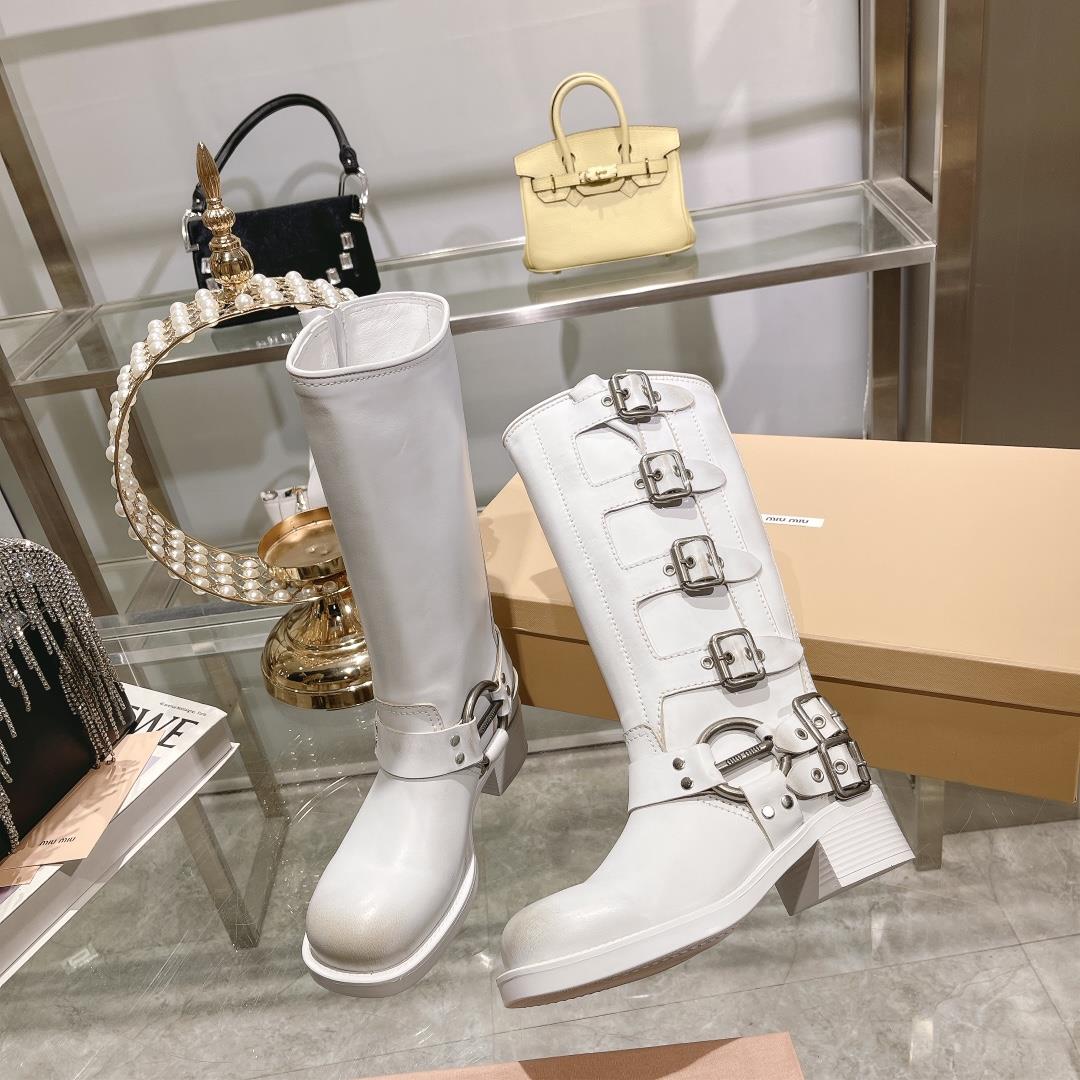 miumiu 2023 AutumnWinter New Product Limited Edition High Barrel Boots MIU Series Global