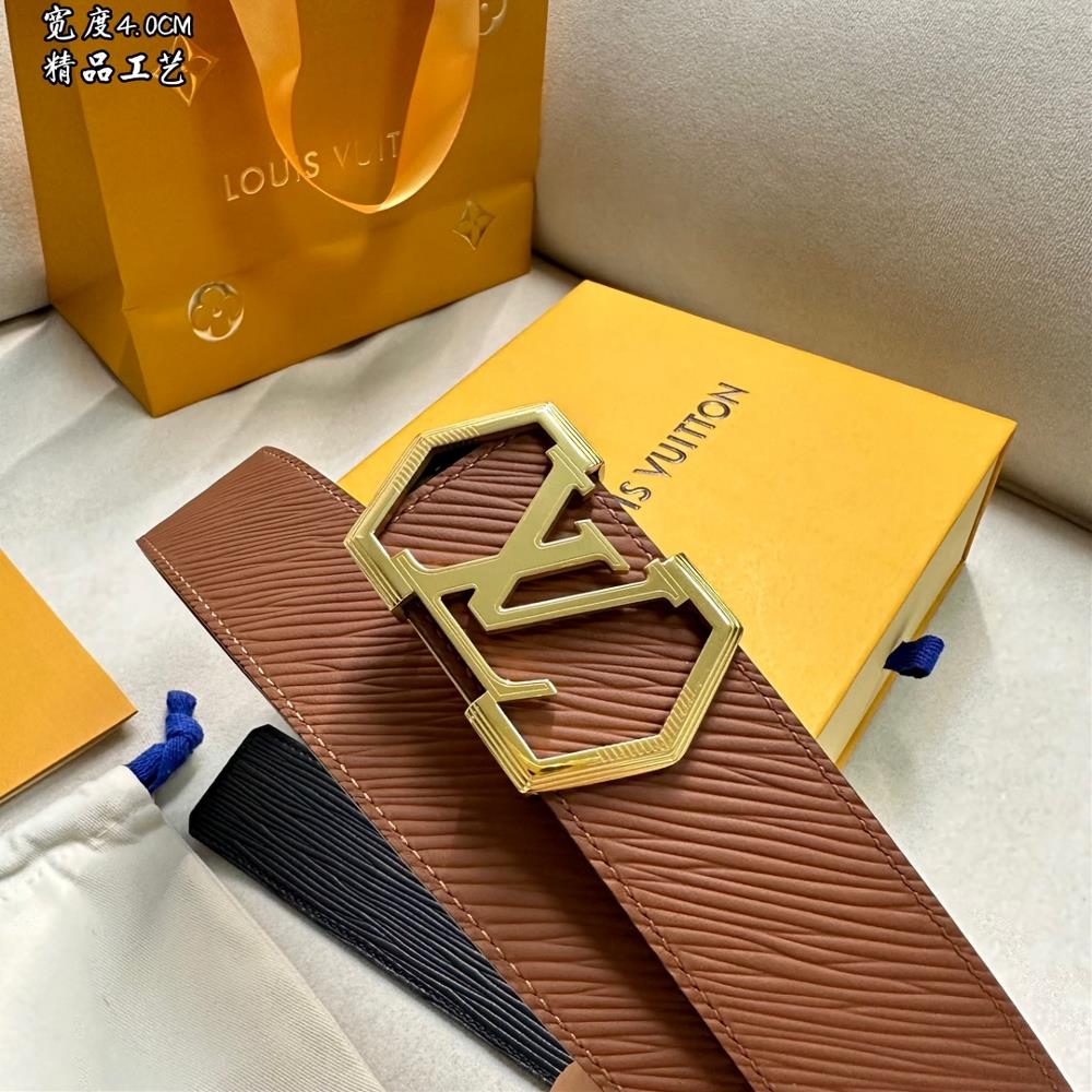 Synchronized LV Louis Mens Width 40 CM Simple and Generous Boutique Hardware Double sided Imported Leather Wearing Effect Very Good Best Recommenda