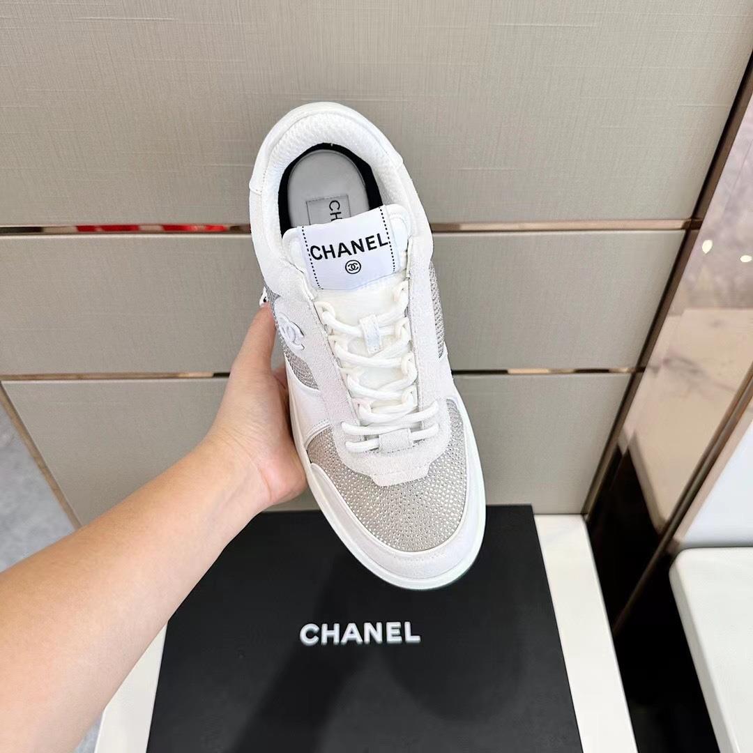 Chanel New Casual Mens Sneakers Purchase The Original Version One by One Restore The Sou