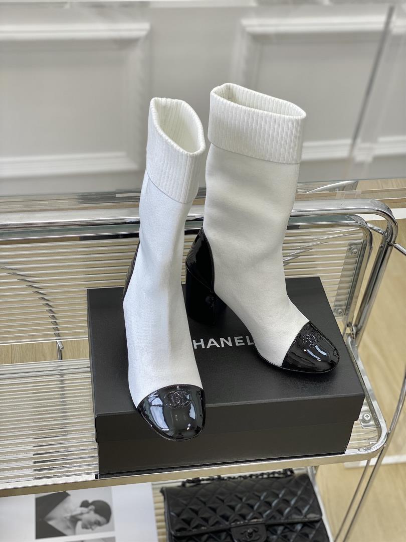 Chanel New Sock BootsThese socks and boots really look good at first glance8cm put on a whole 