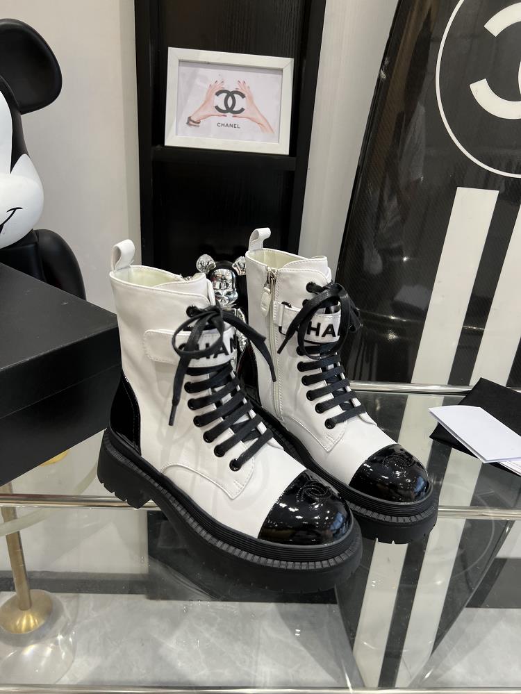 agent purchase level 23ss Chanel new autumn and winter short boots high version shipped with heavy industry to create fashionable styles Little Red