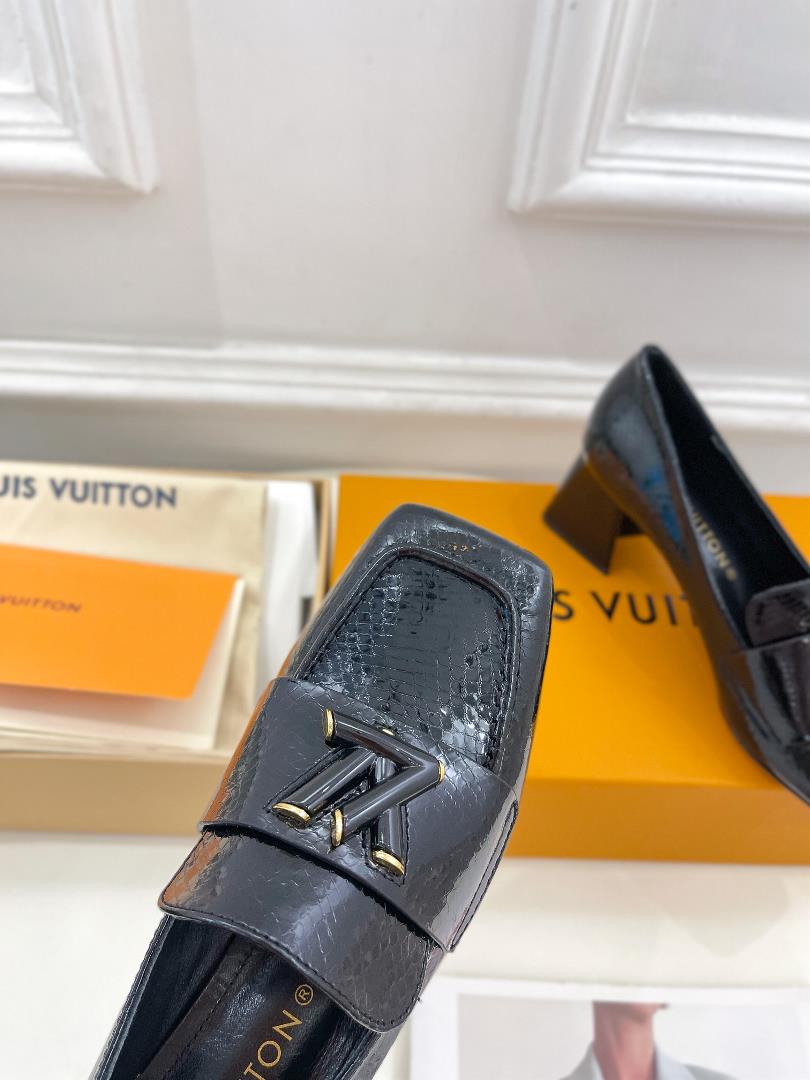 lv louis vuitton 2023 early spring new top version counter the lost counter focusing on th